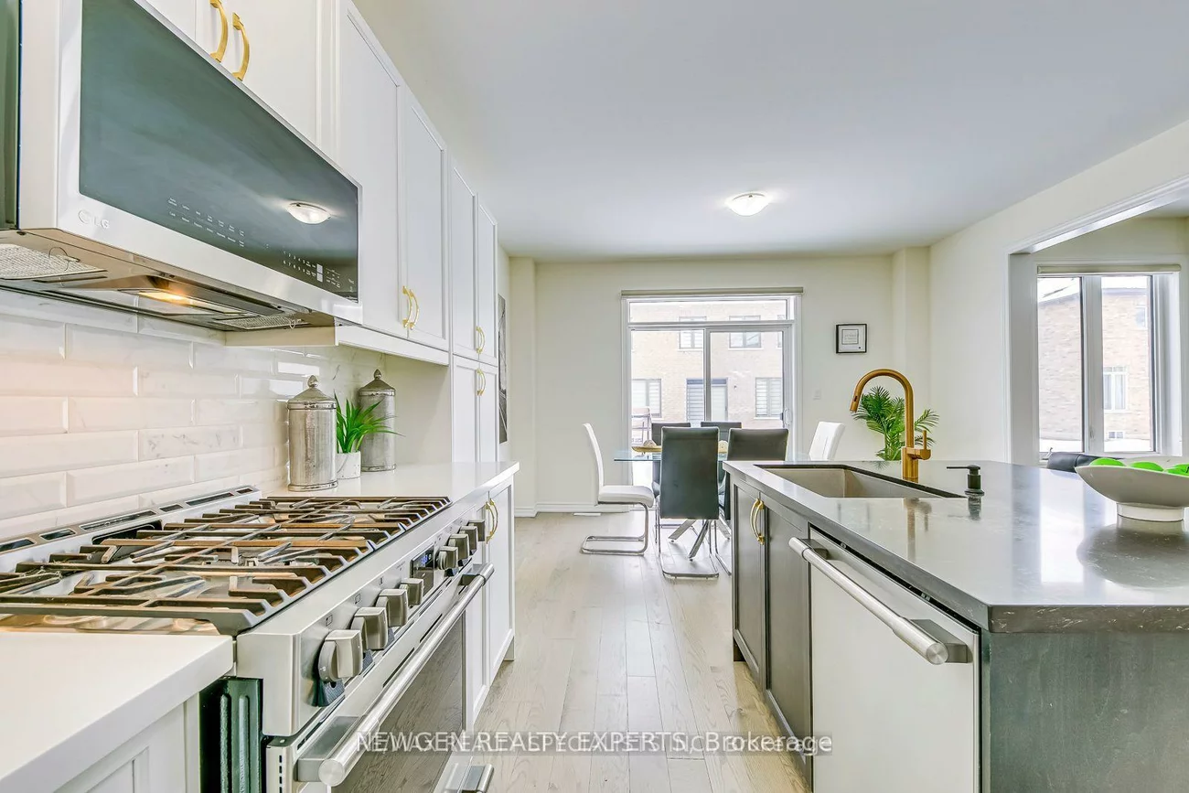 328, Valleyway, Credit Valley, Brampton