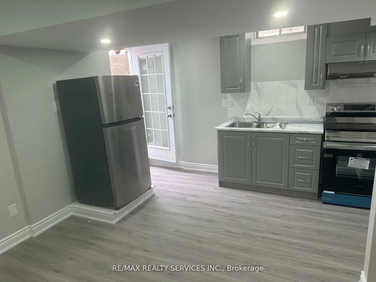 32, Silo, Fletcher's Creek Village, Brampton