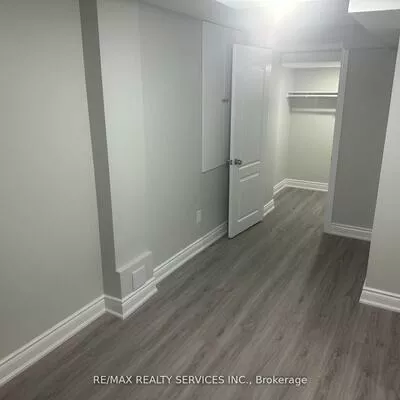 32, Silo, Fletcher's Creek Village, Brampton