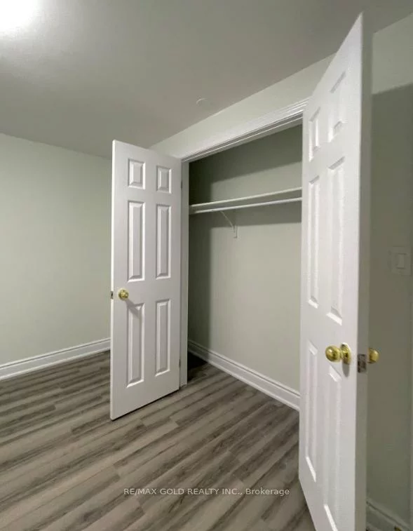 25, Giza, Sandringham-Wellington, Brampton