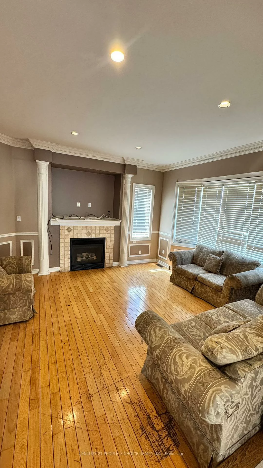 2, Loggers, Fletcher's Creek Village, Brampton