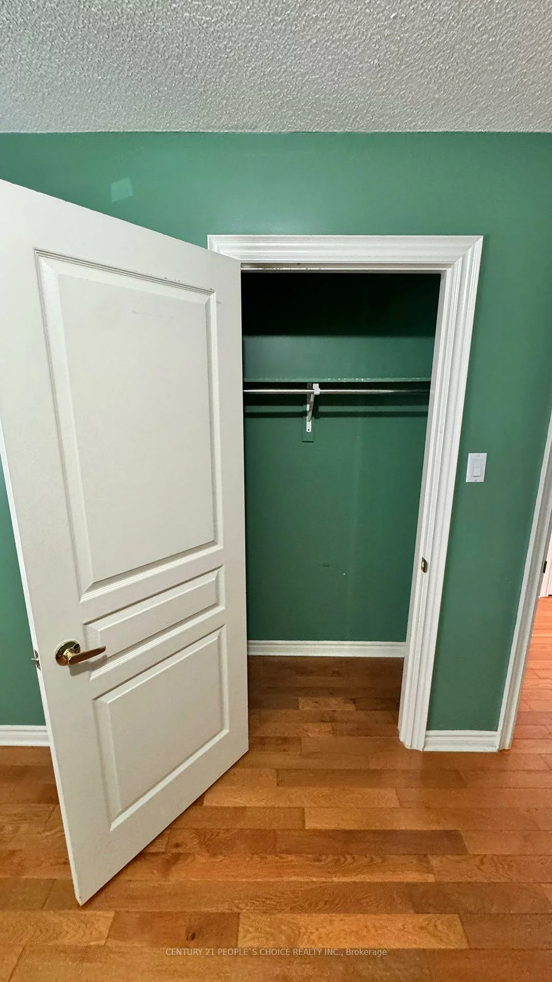 2, Loggers, Fletcher's Creek Village, Brampton