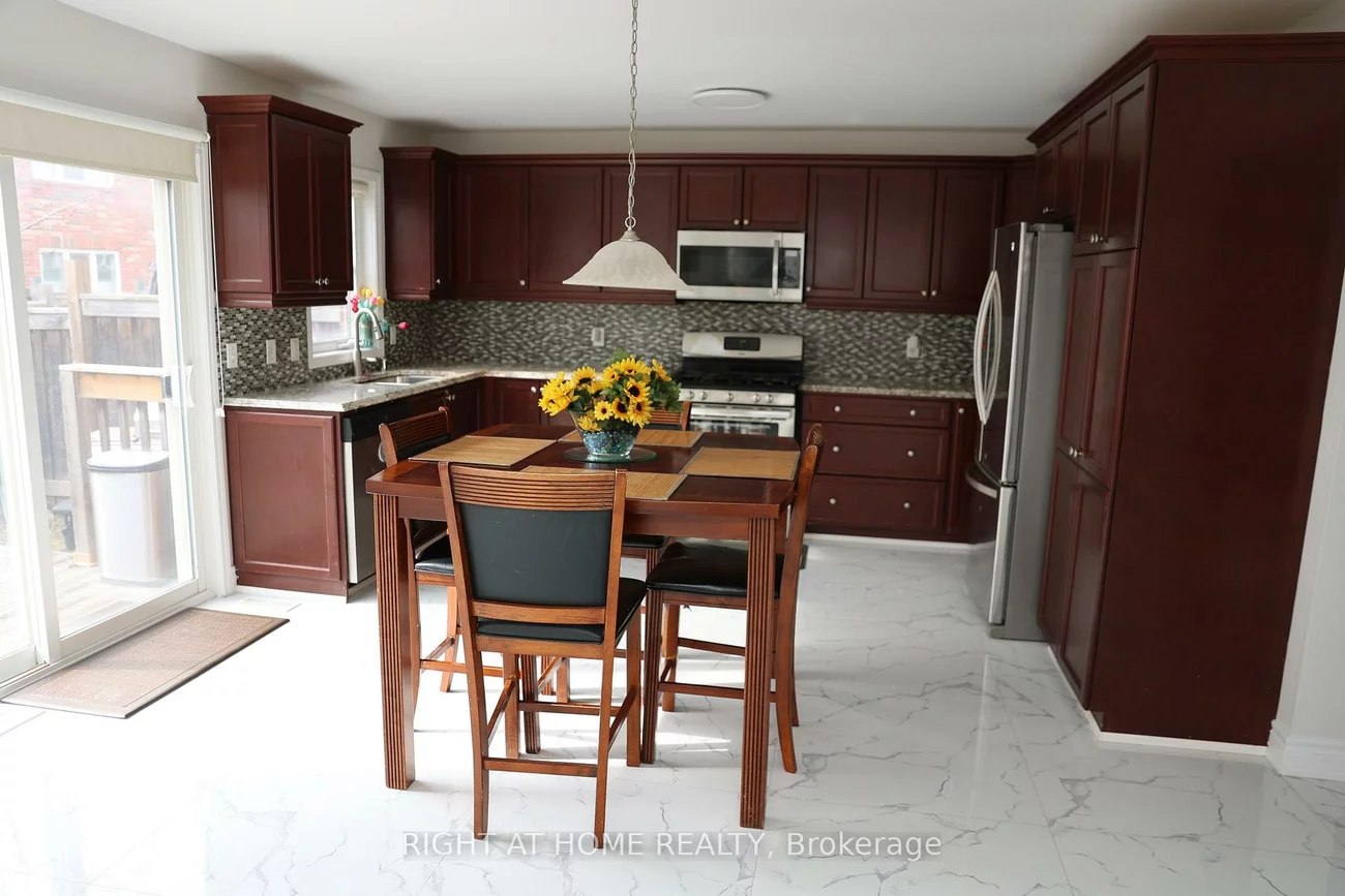 76, Bevington, Northwest Brampton, Brampton