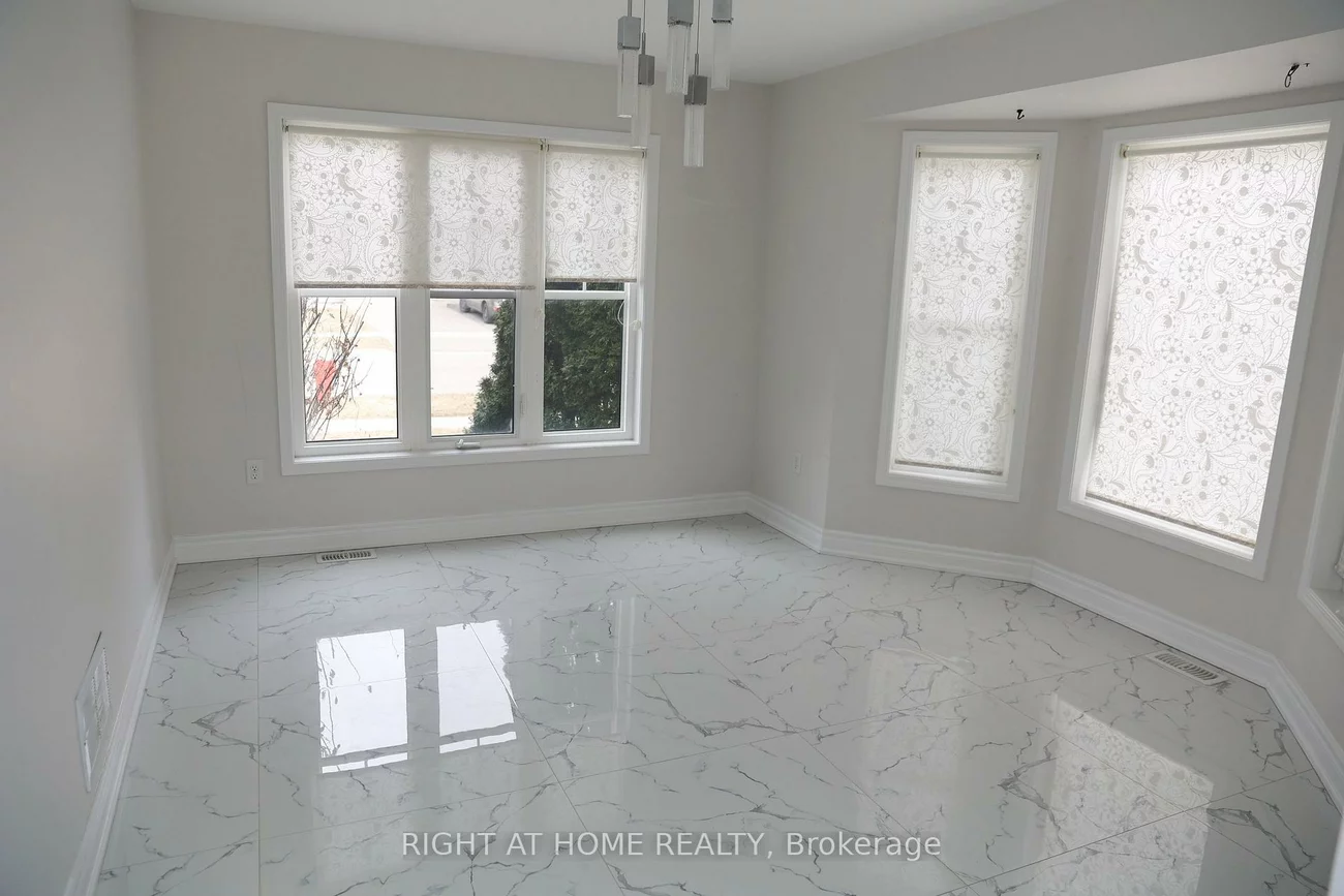 76, Bevington, Northwest Brampton, Brampton