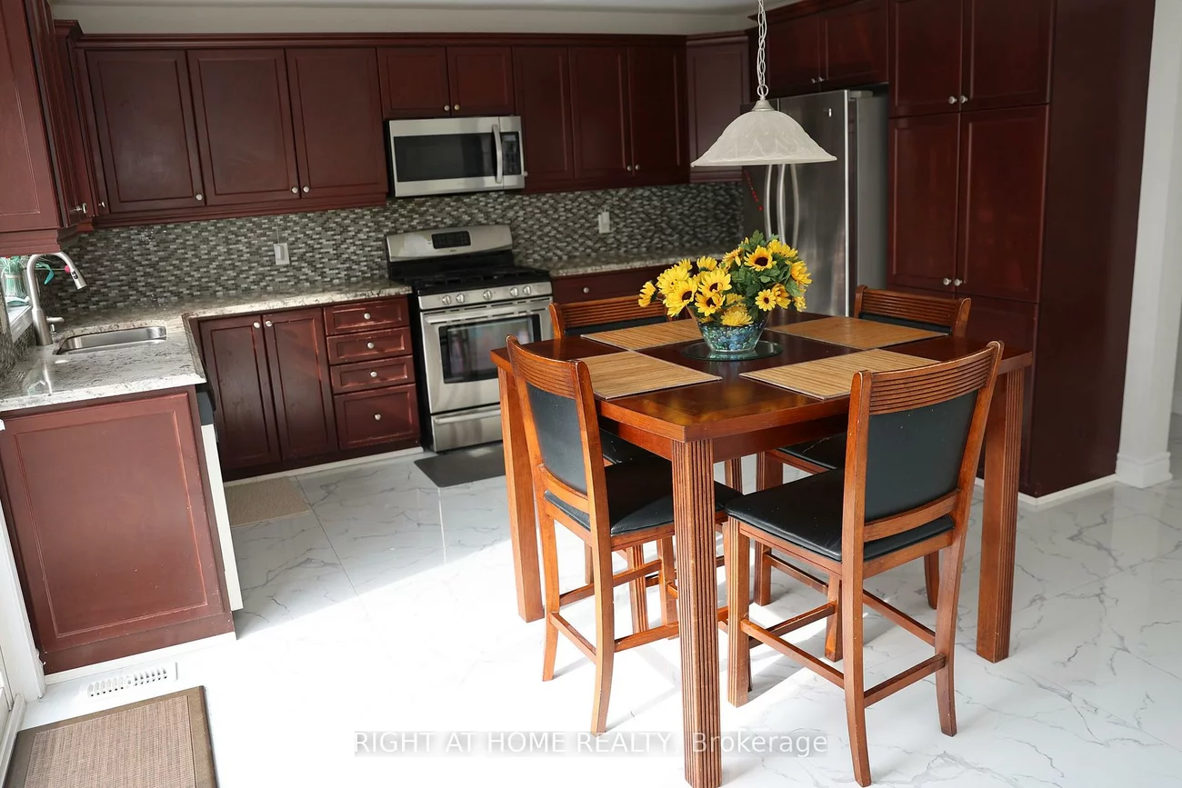 76, Bevington, Northwest Brampton, Brampton