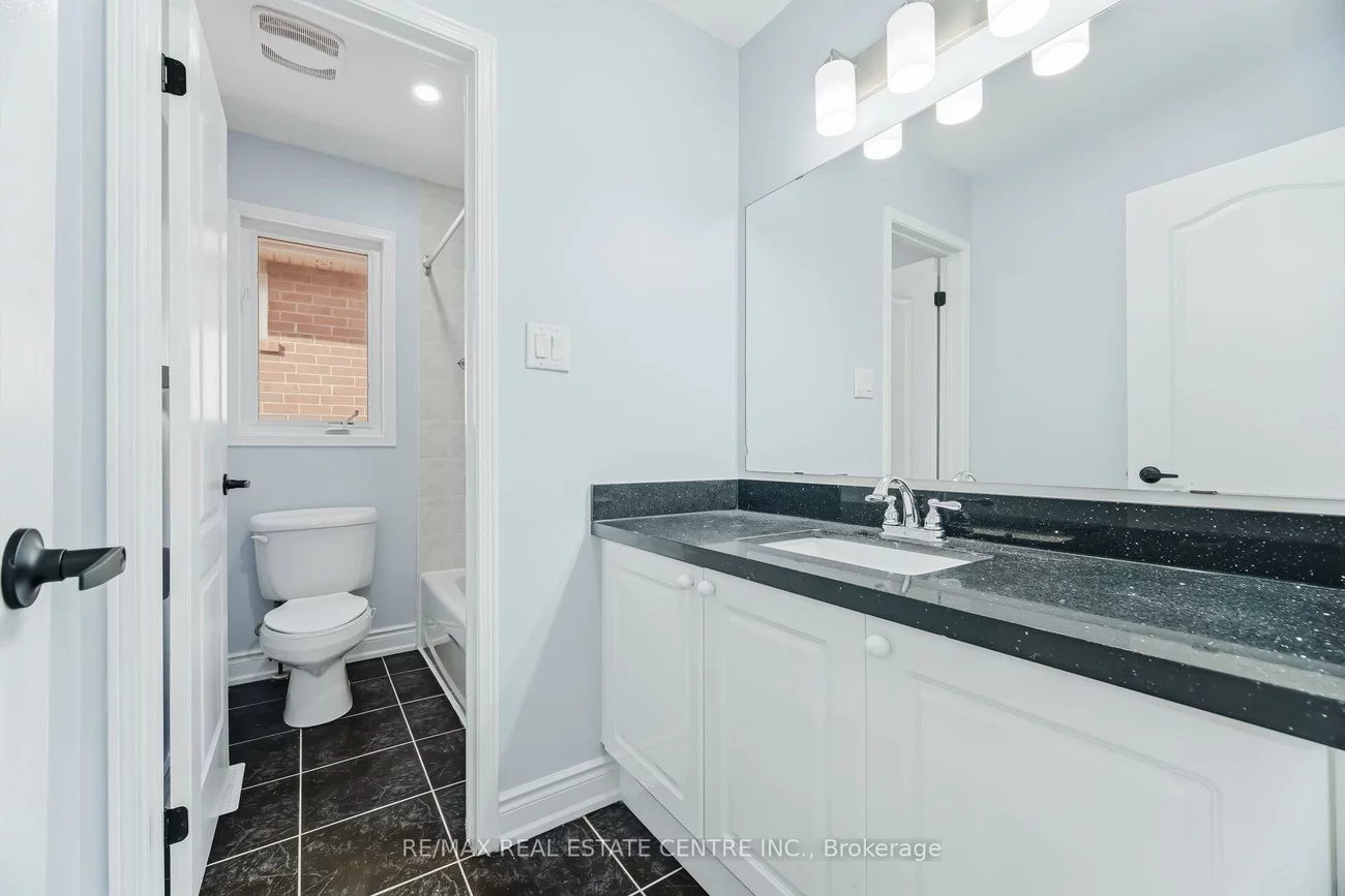 15, Heatherdale, Fletcher's Meadow, Brampton