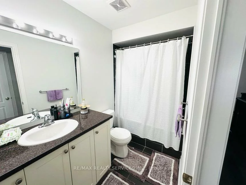 29, Peach, Sandringham-Wellington, Brampton