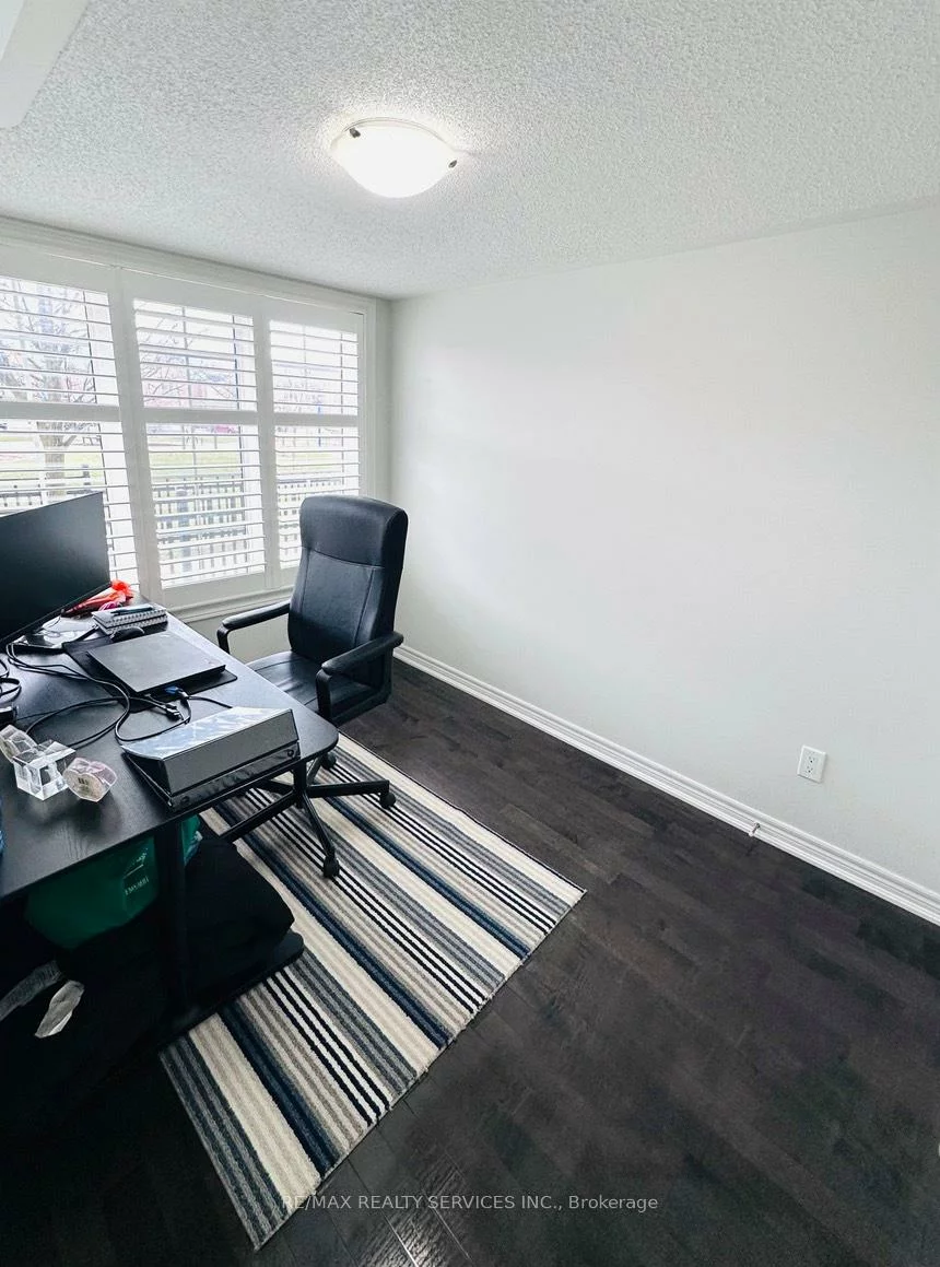 29, Peach, Sandringham-Wellington, Brampton