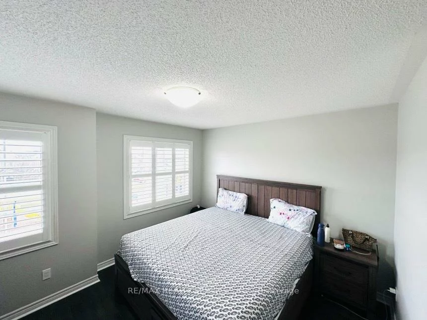29, Peach, Sandringham-Wellington, Brampton