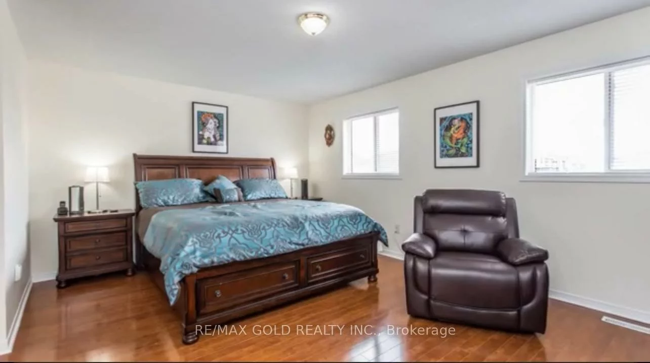26, Twin Pines, Brampton North, Brampton
