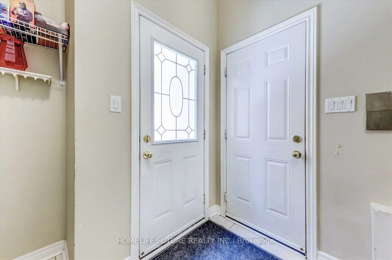 58, Executive, Sandringham-Wellington, Brampton