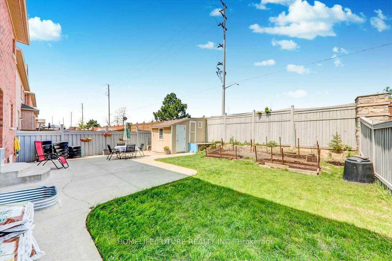 58, Executive, Sandringham-Wellington, Brampton