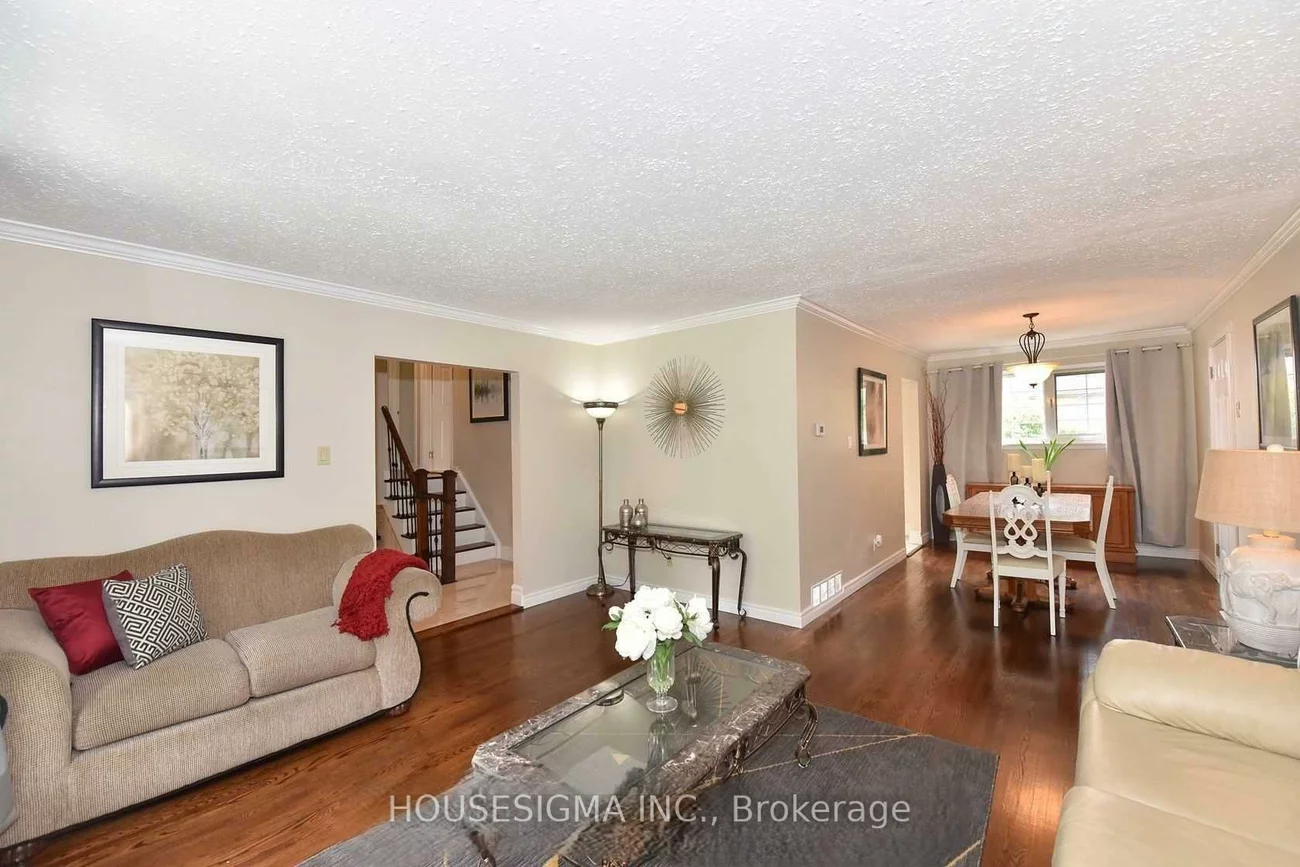 1, Ascot, Avondale, Brampton