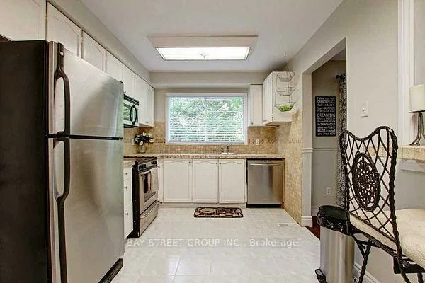 10, Blenheim, Heart Lake East, Brampton