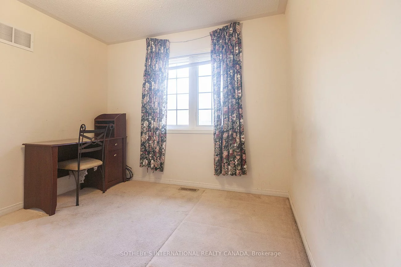 75, Rockgarden, Sandringham-Wellington, Brampton