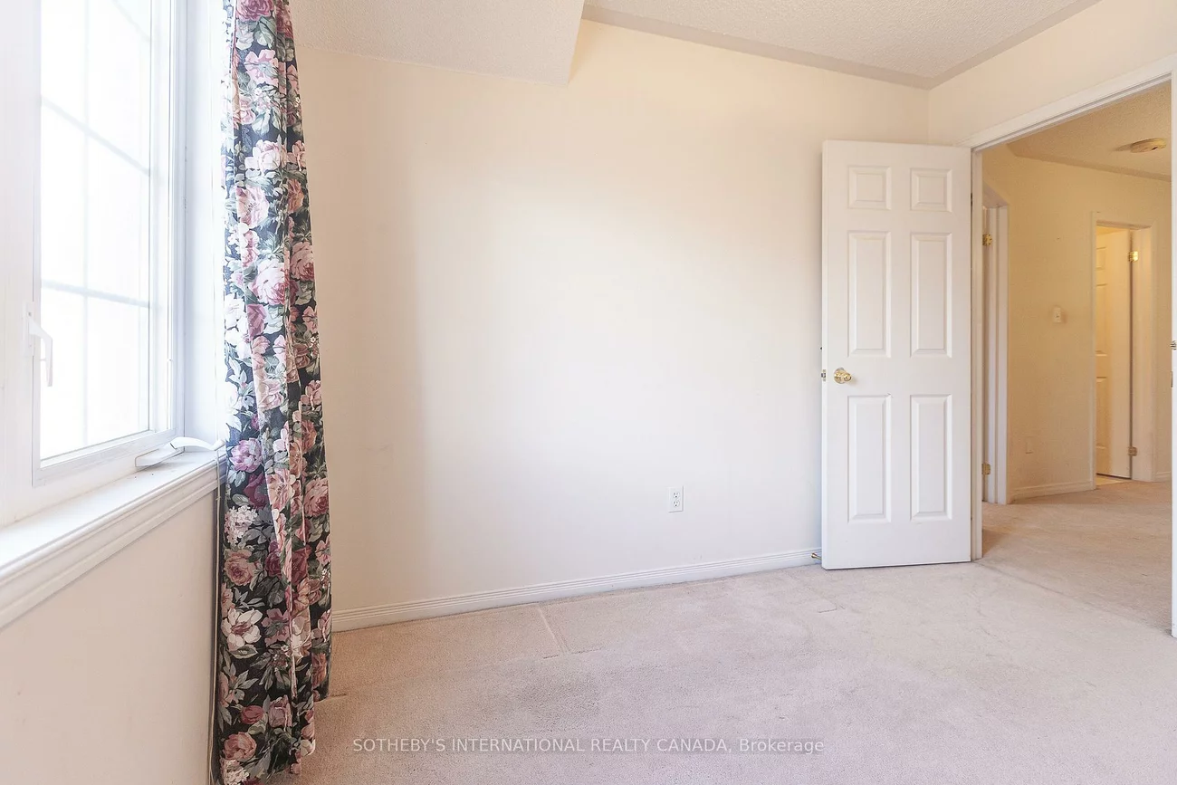 75, Rockgarden, Sandringham-Wellington, Brampton