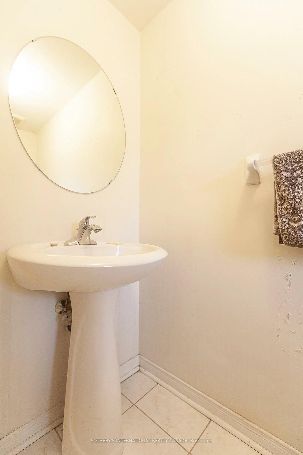 75, Rockgarden, Sandringham-Wellington, Brampton