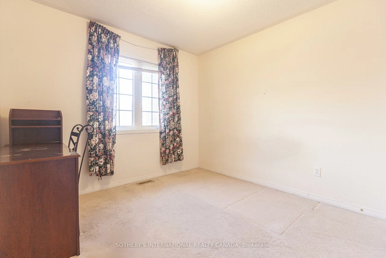 75, Rockgarden, Sandringham-Wellington, Brampton