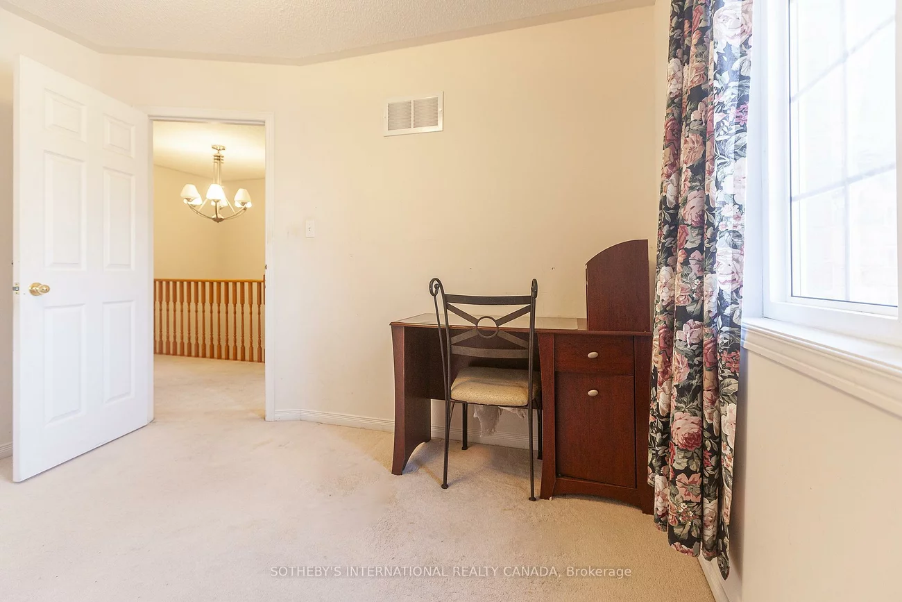 75, Rockgarden, Sandringham-Wellington, Brampton