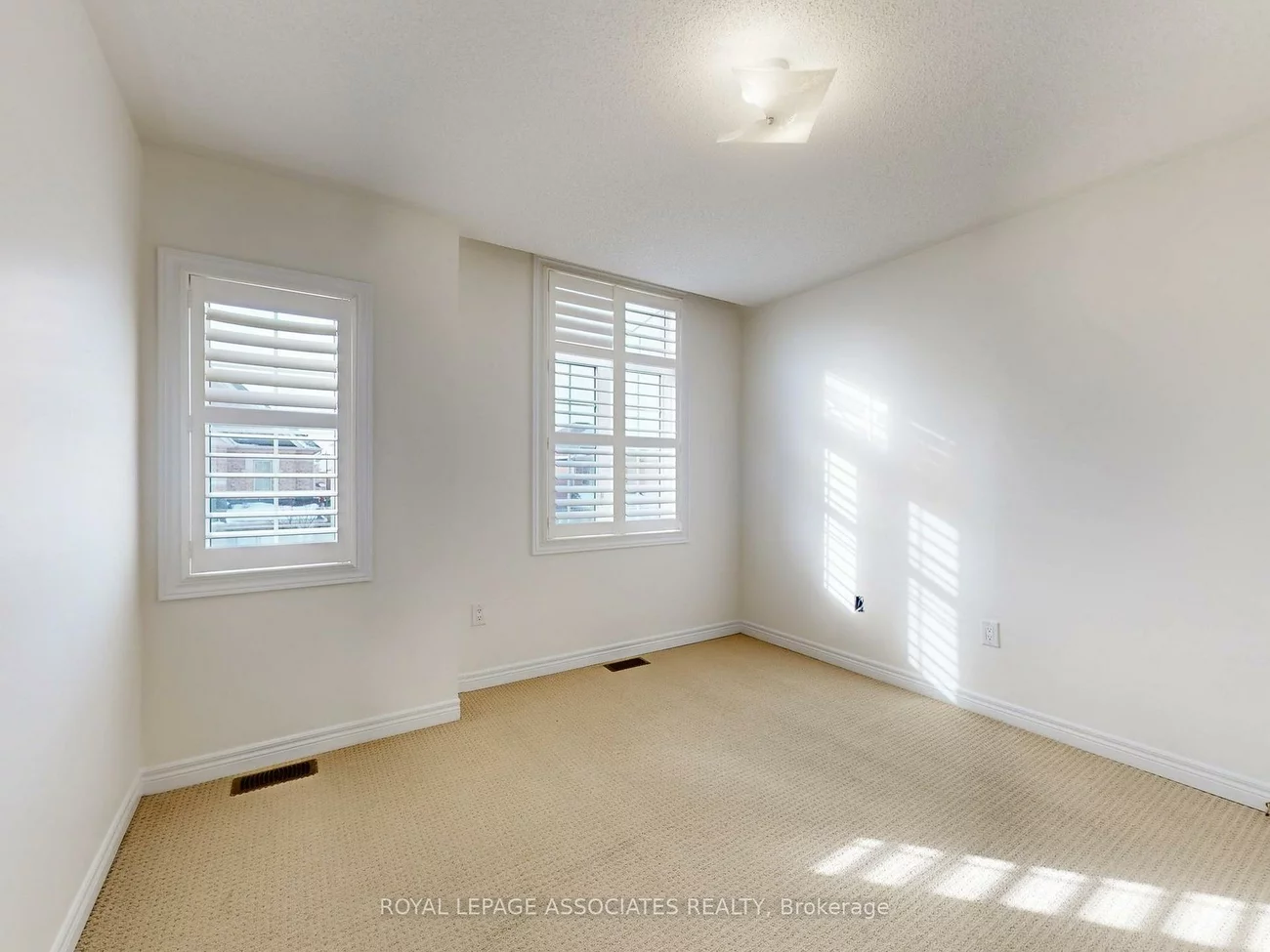 10, Lloyd, Northwest Brampton, Brampton