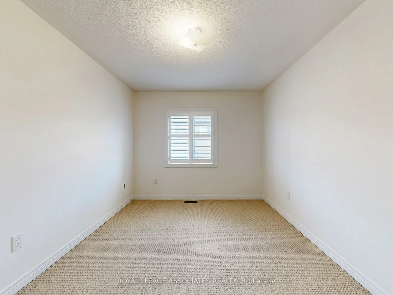 10, Lloyd, Northwest Brampton, Brampton