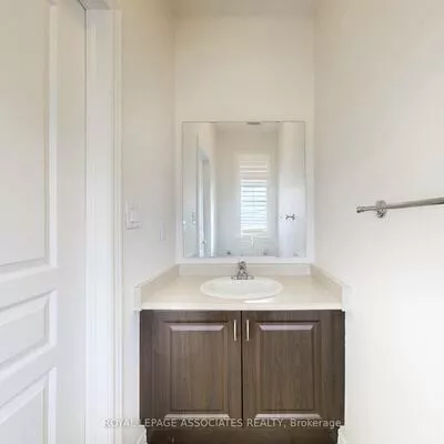 10, Lloyd, Northwest Brampton, Brampton