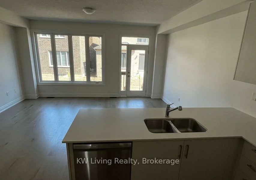 31, Bermondsey, Bram West, Brampton