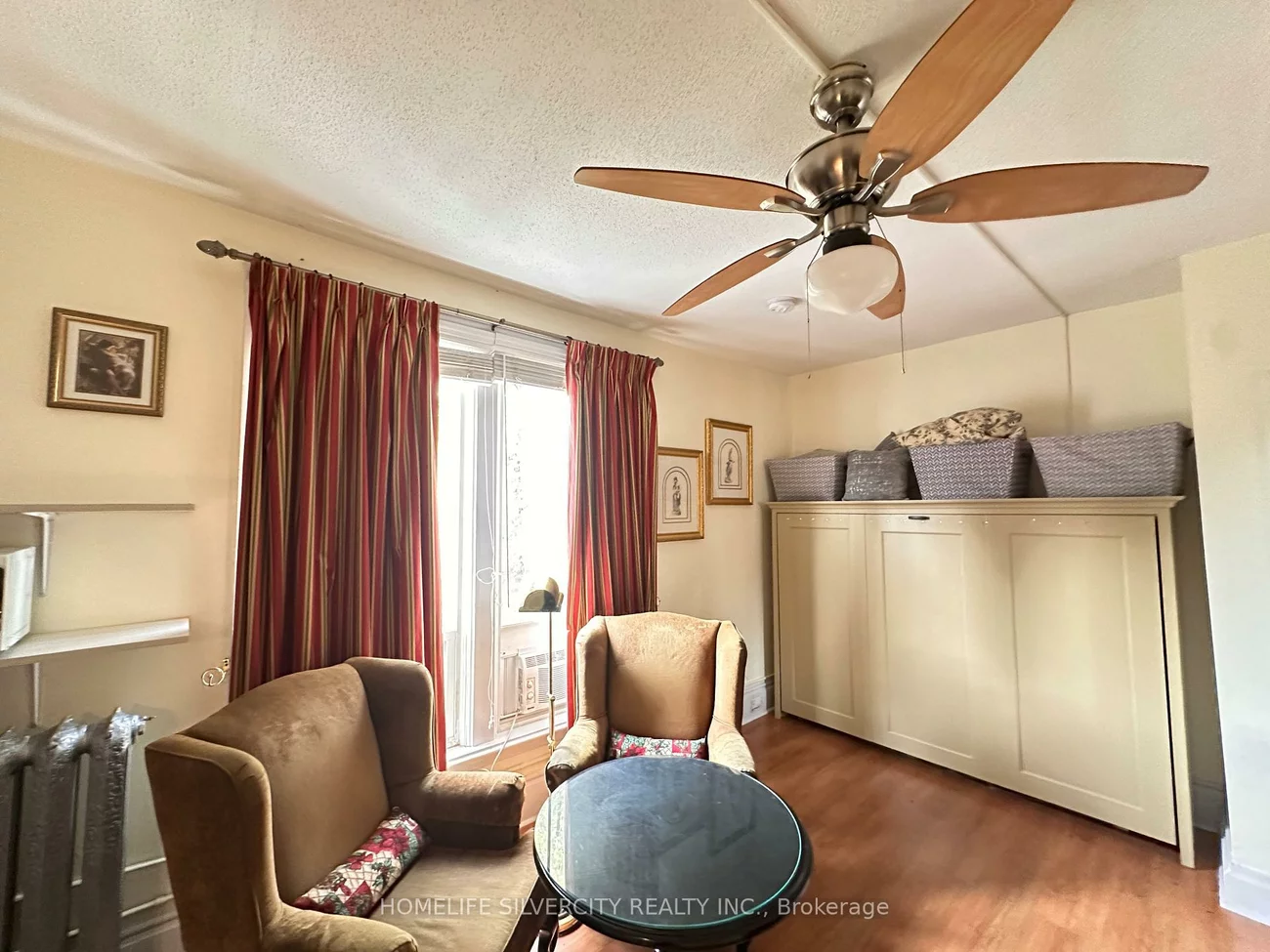 50, Nelson, Downtown Brampton, Brampton