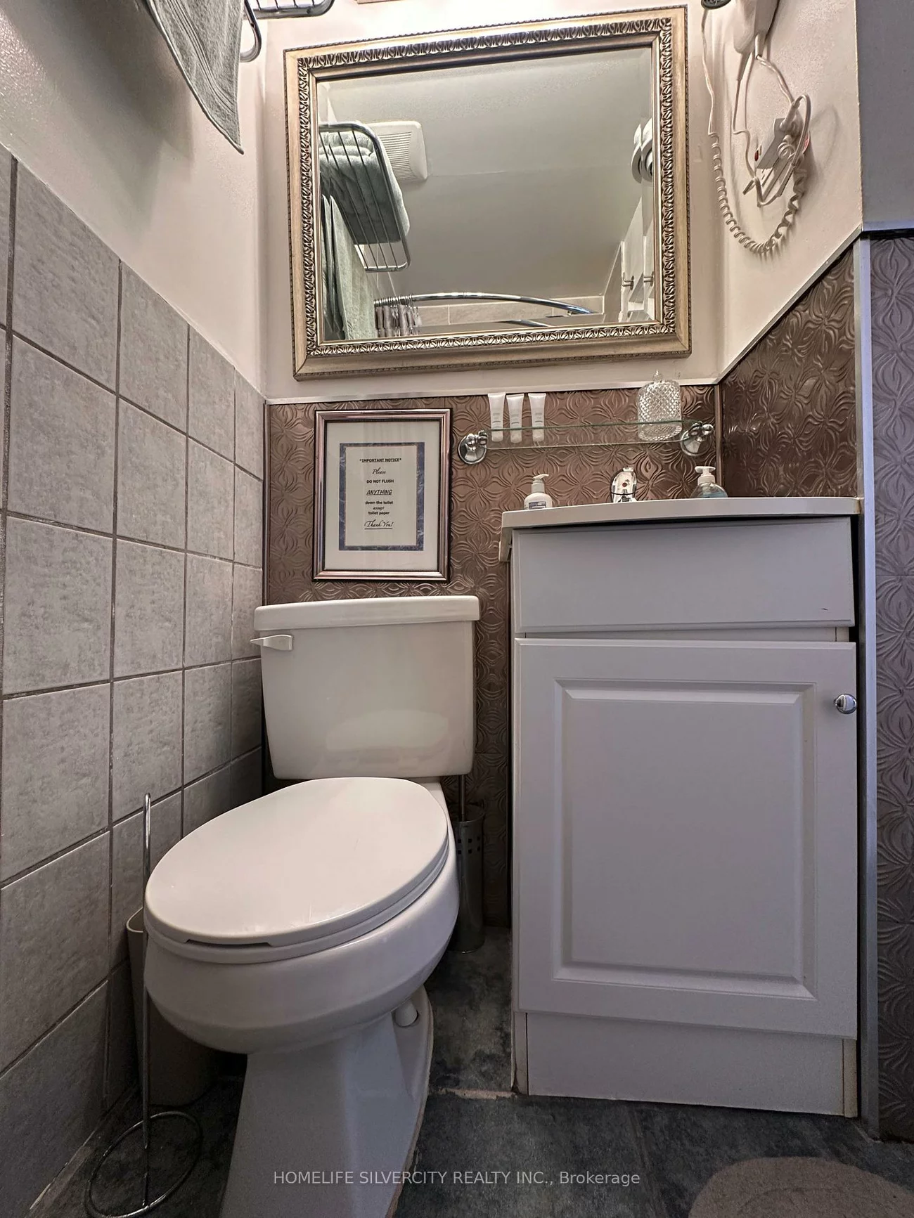 50, Nelson, Downtown Brampton, Brampton