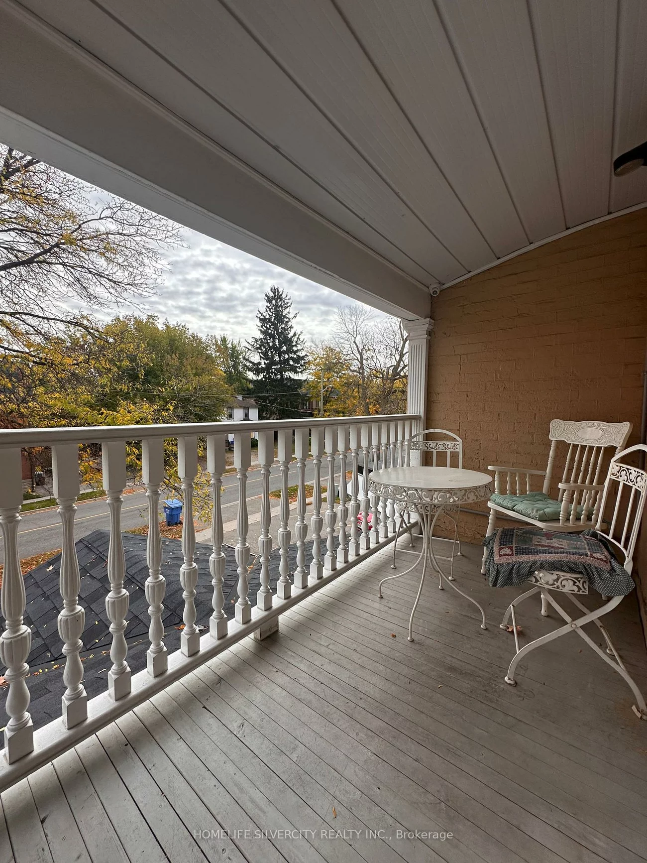 50, Nelson, Downtown Brampton, Brampton