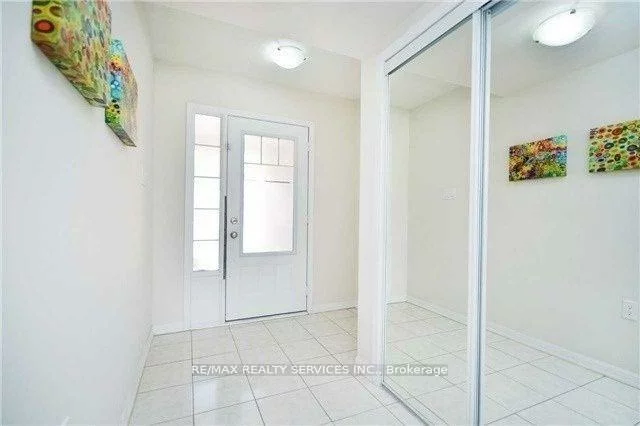 49, Mercedes, Northwest Brampton, Brampton