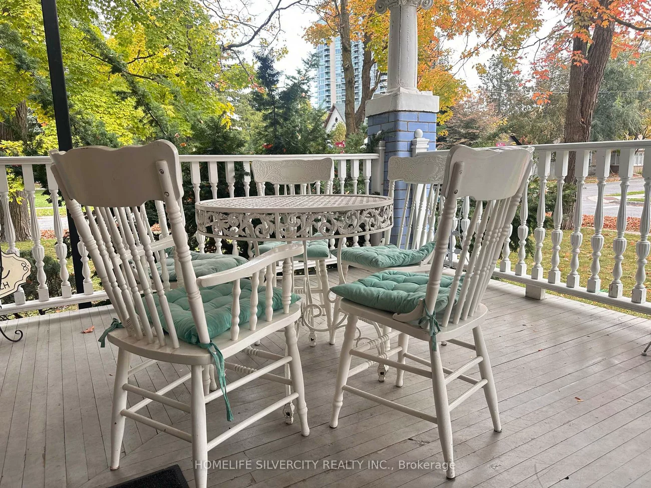 50, Nelson, Downtown Brampton, Brampton