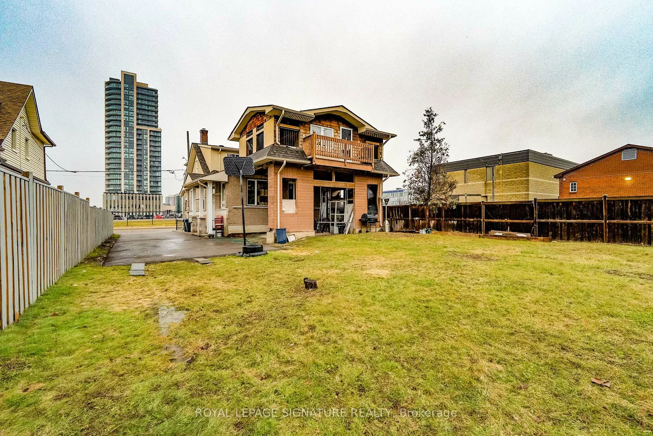 6, Trueman, Queen Street Corridor, Brampton