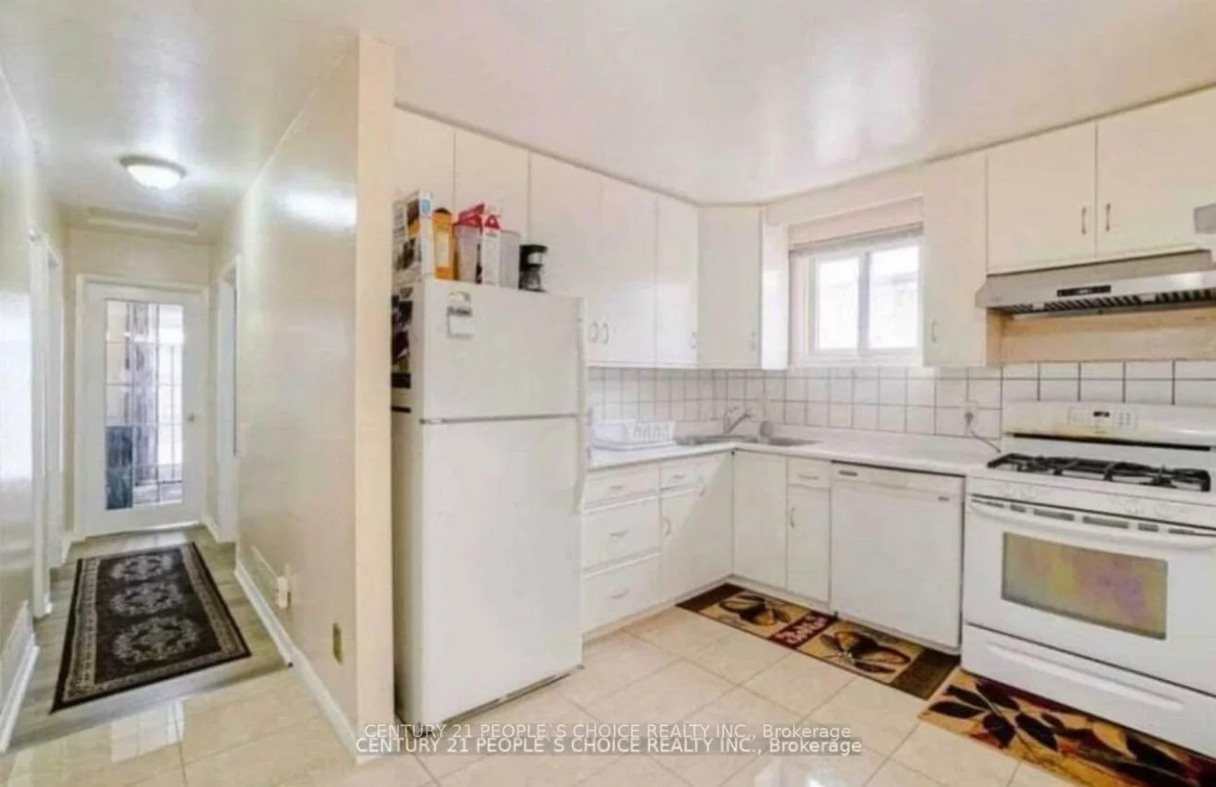 17, Seaborn, Madoc, Brampton