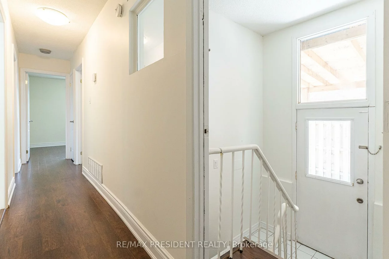 17, Manitou, Central Park, Brampton