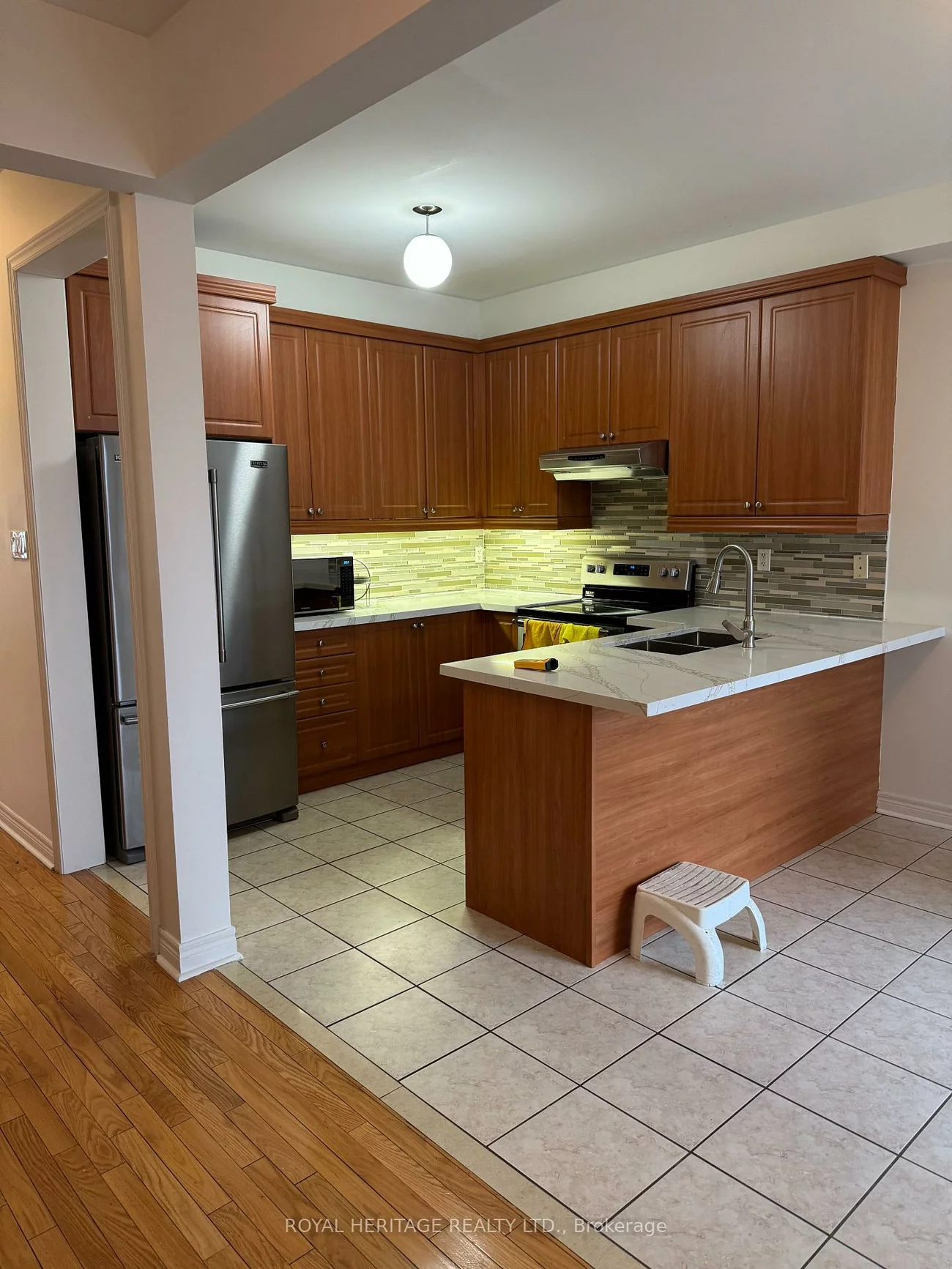 49, Everingham, Sandringham-Wellington, Brampton