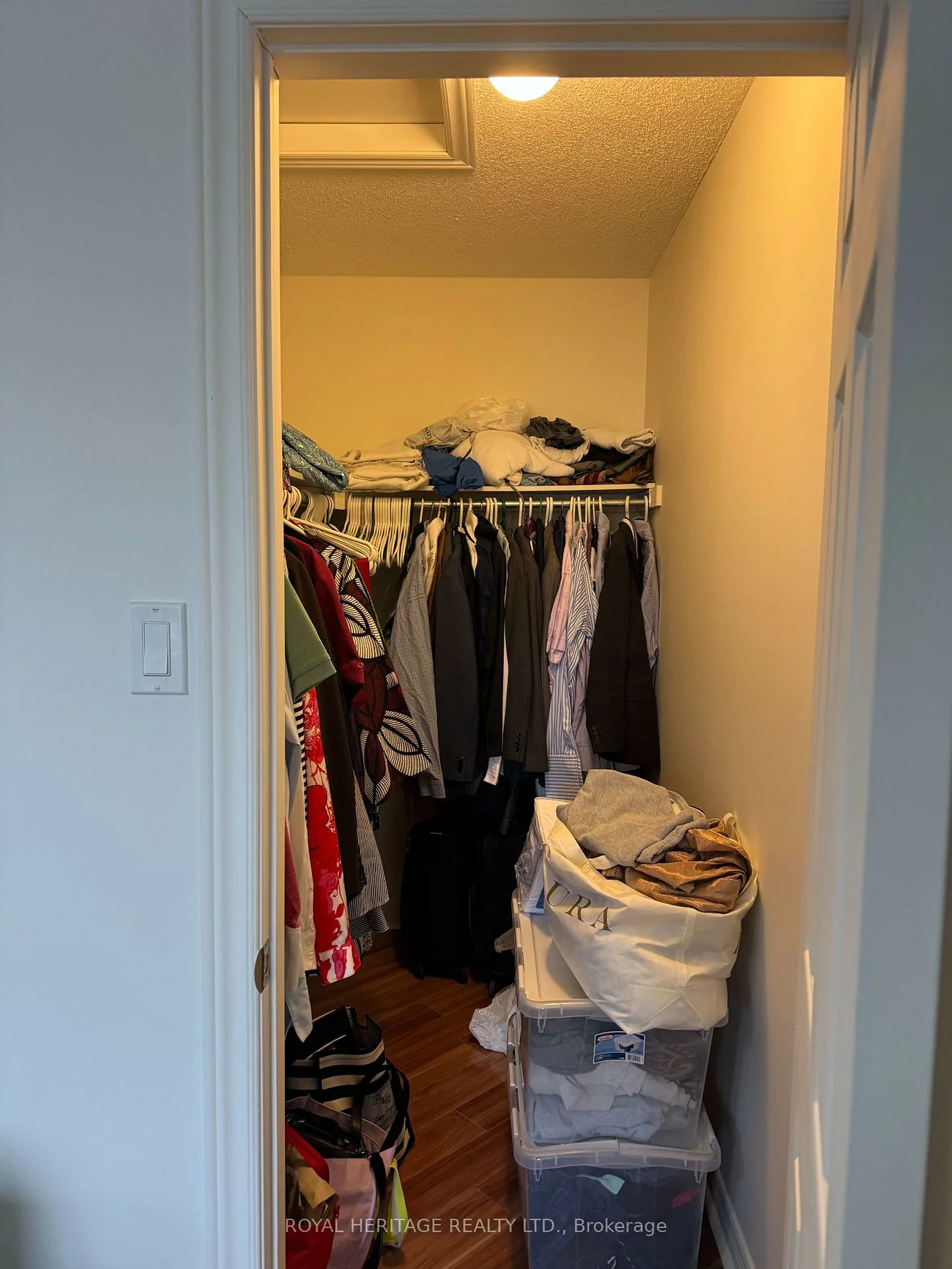 49, Everingham, Sandringham-Wellington, Brampton