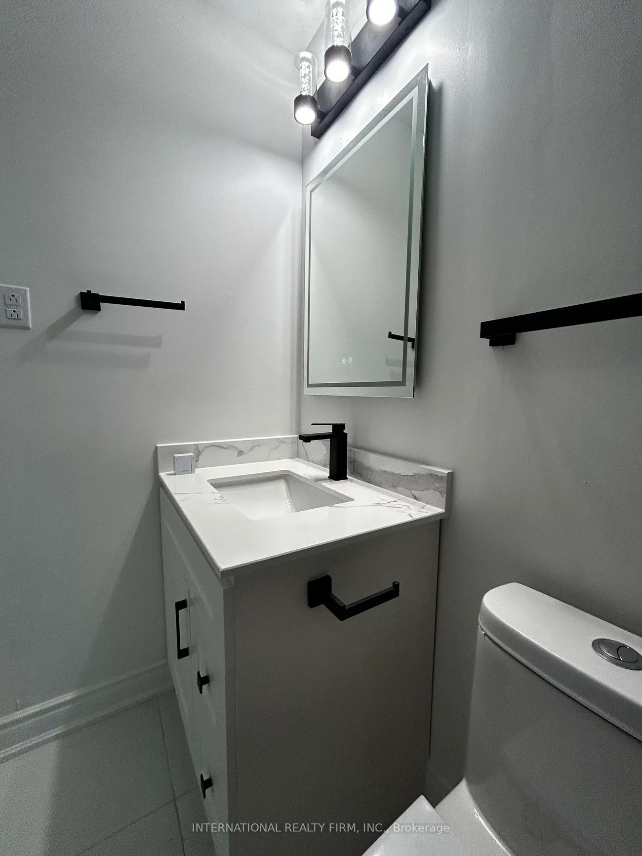 6, English, Brampton West, Brampton