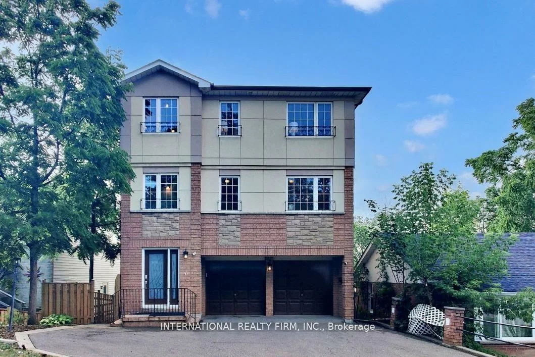6, English, Brampton West, Brampton