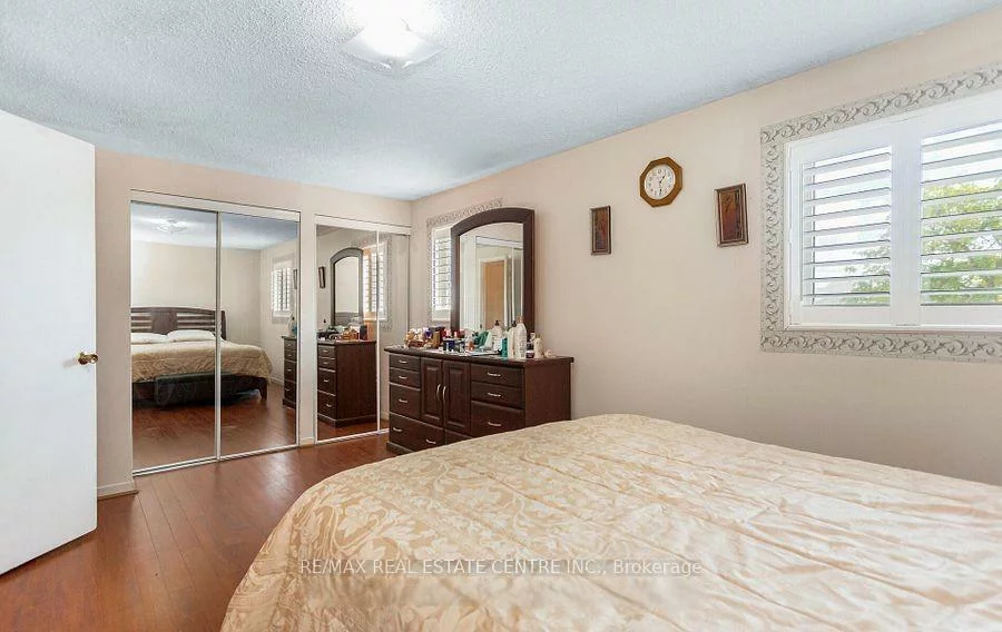 42, Gilmore, Madoc, Brampton