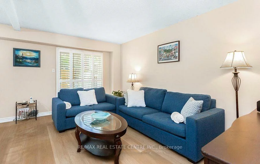 42, Gilmore, Madoc, Brampton