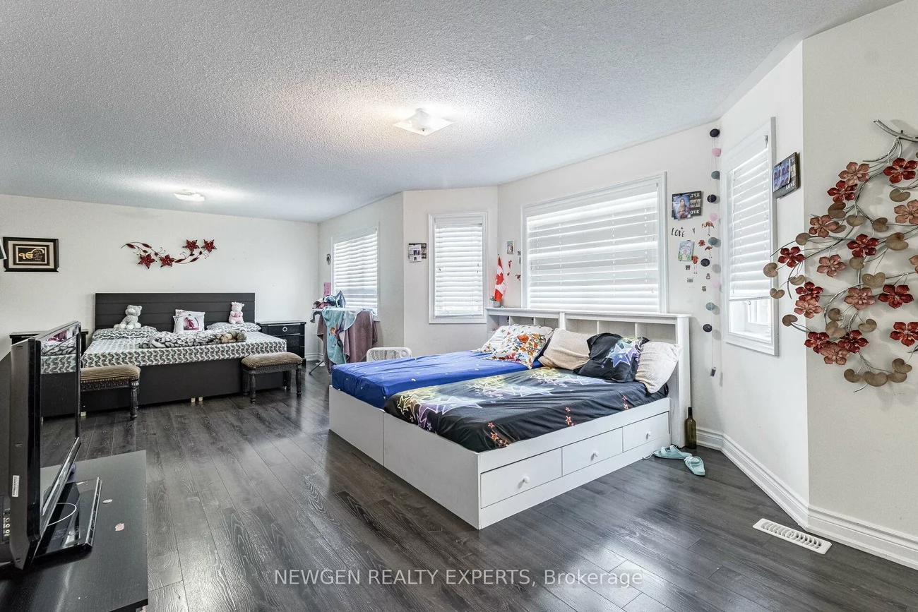 30, Rampart, Vales of Castlemore North, Brampton