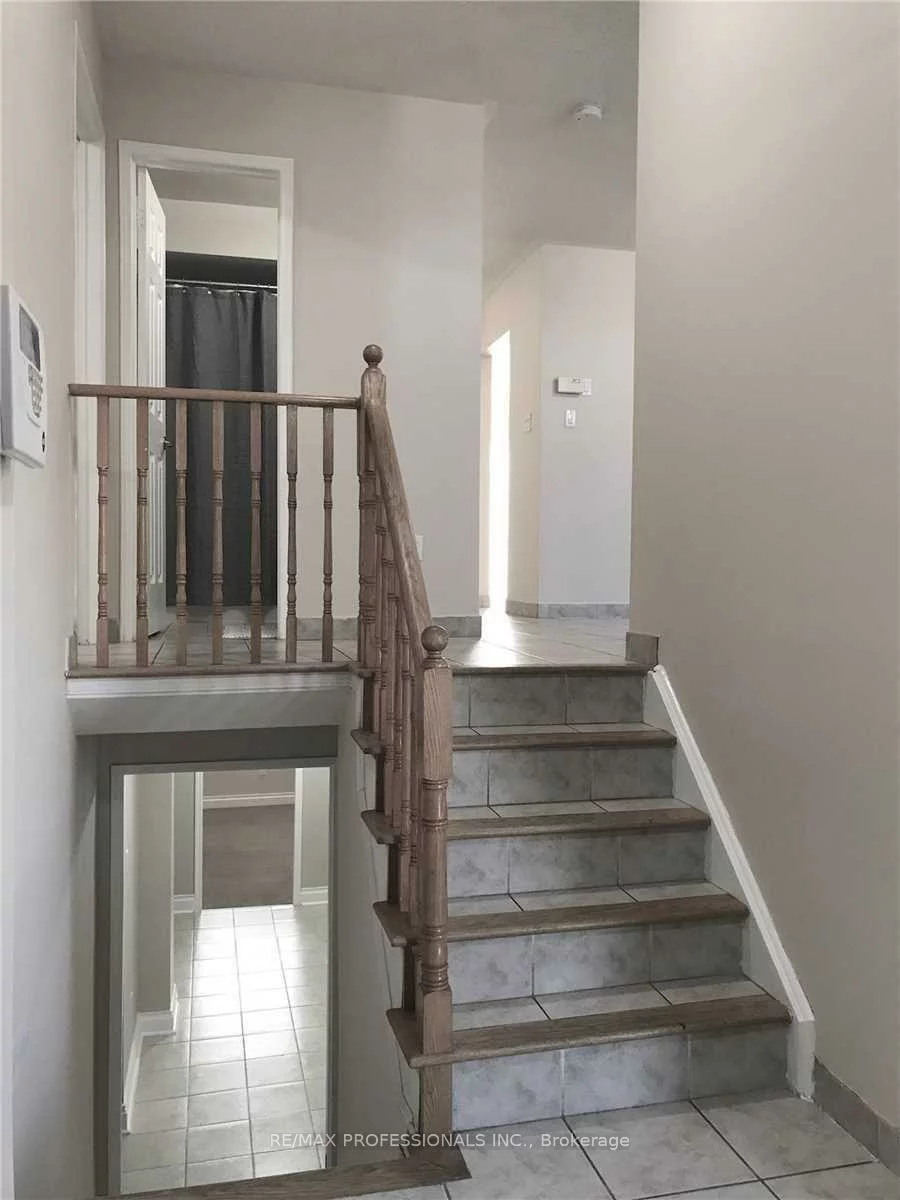 110, Springview, Brampton West, Brampton