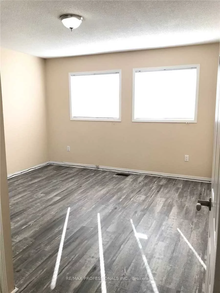 110, Springview, Brampton West, Brampton