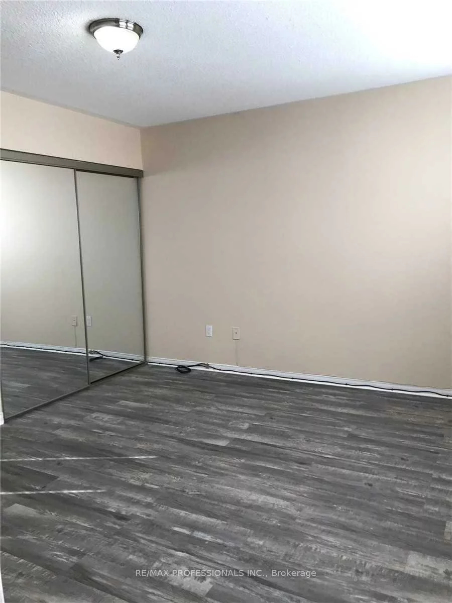 110, Springview, Brampton West, Brampton