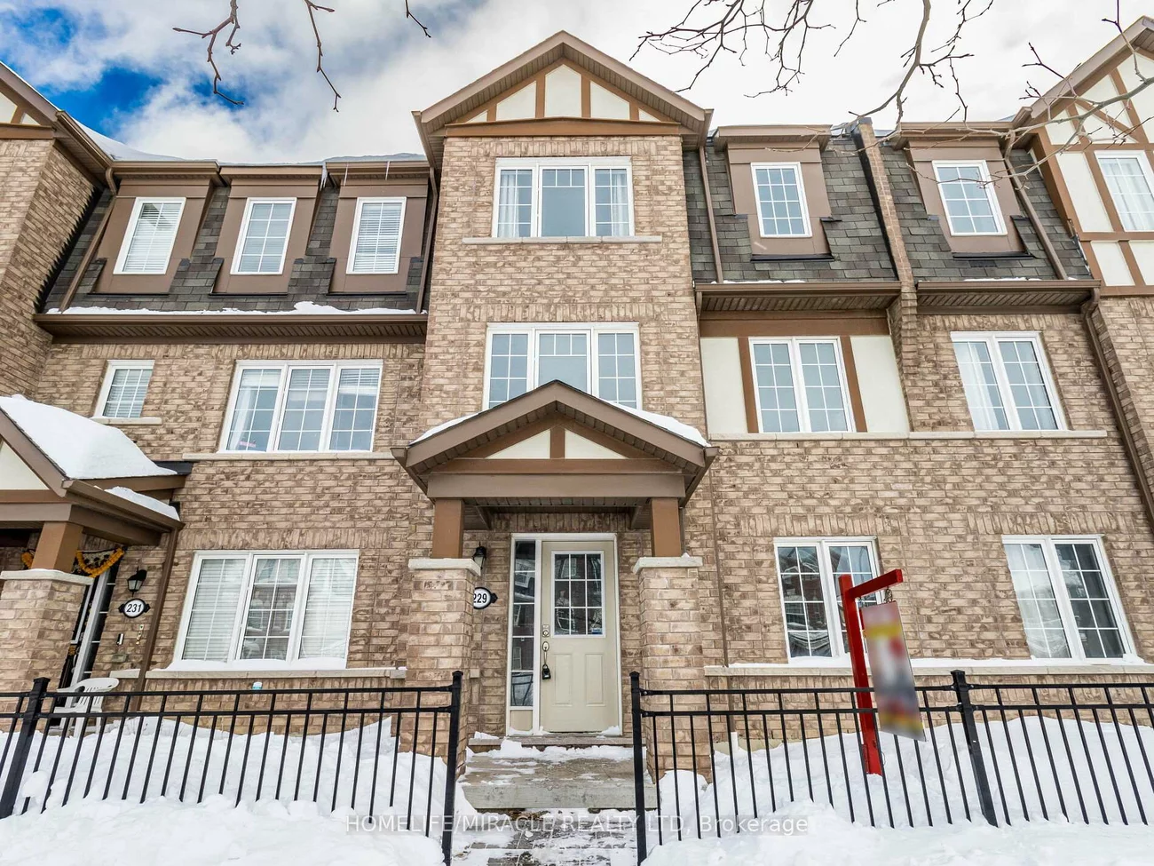 229, Remembrance, Northwest Brampton, Brampton