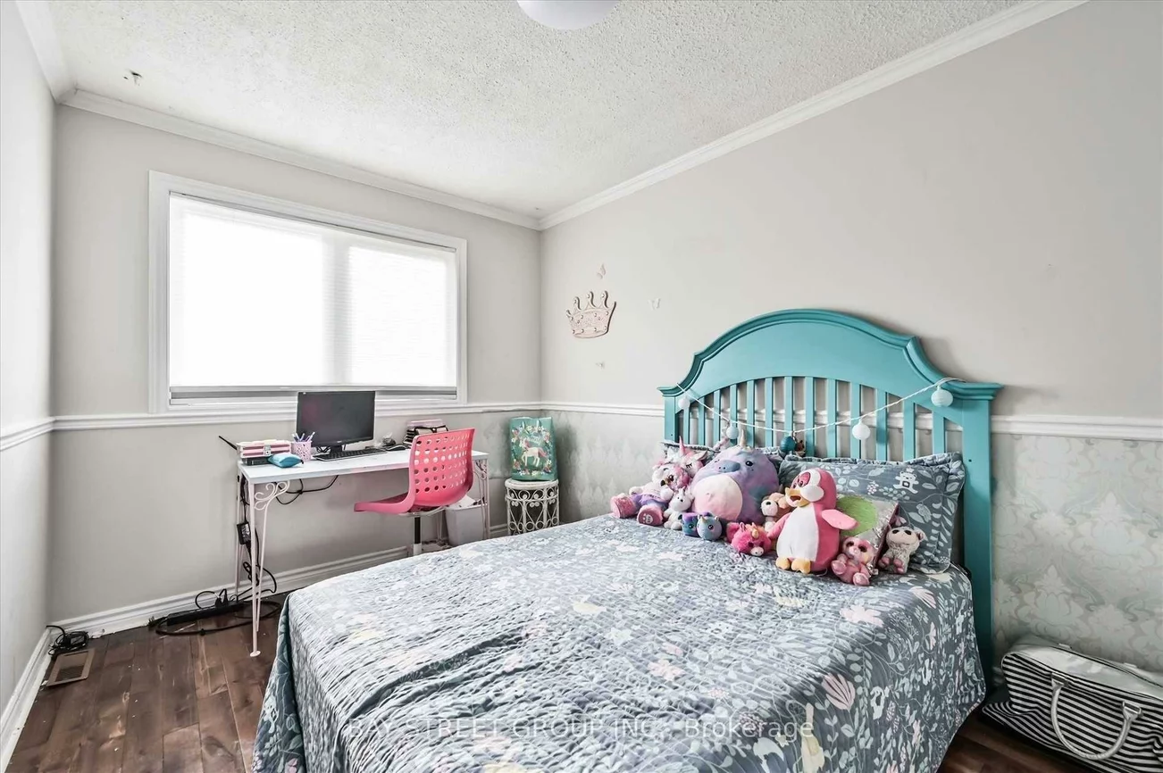 39, Barrington, Heart Lake East, Brampton