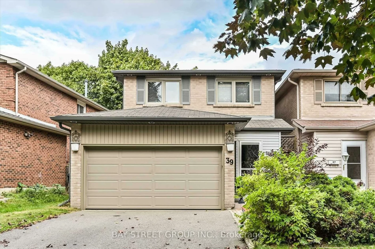 39, Barrington, Heart Lake East, Brampton
