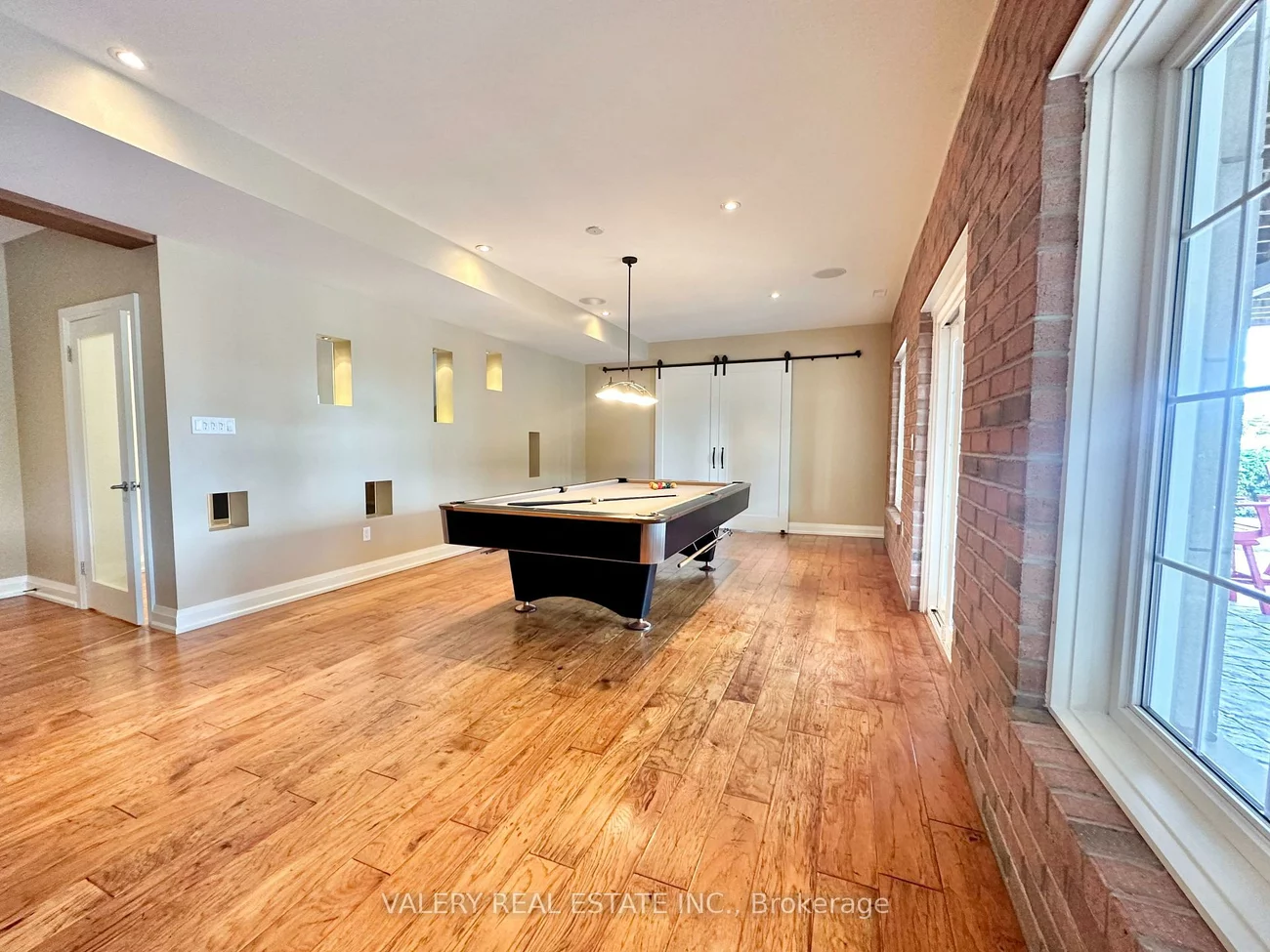 13, Classic, Credit Valley, Brampton