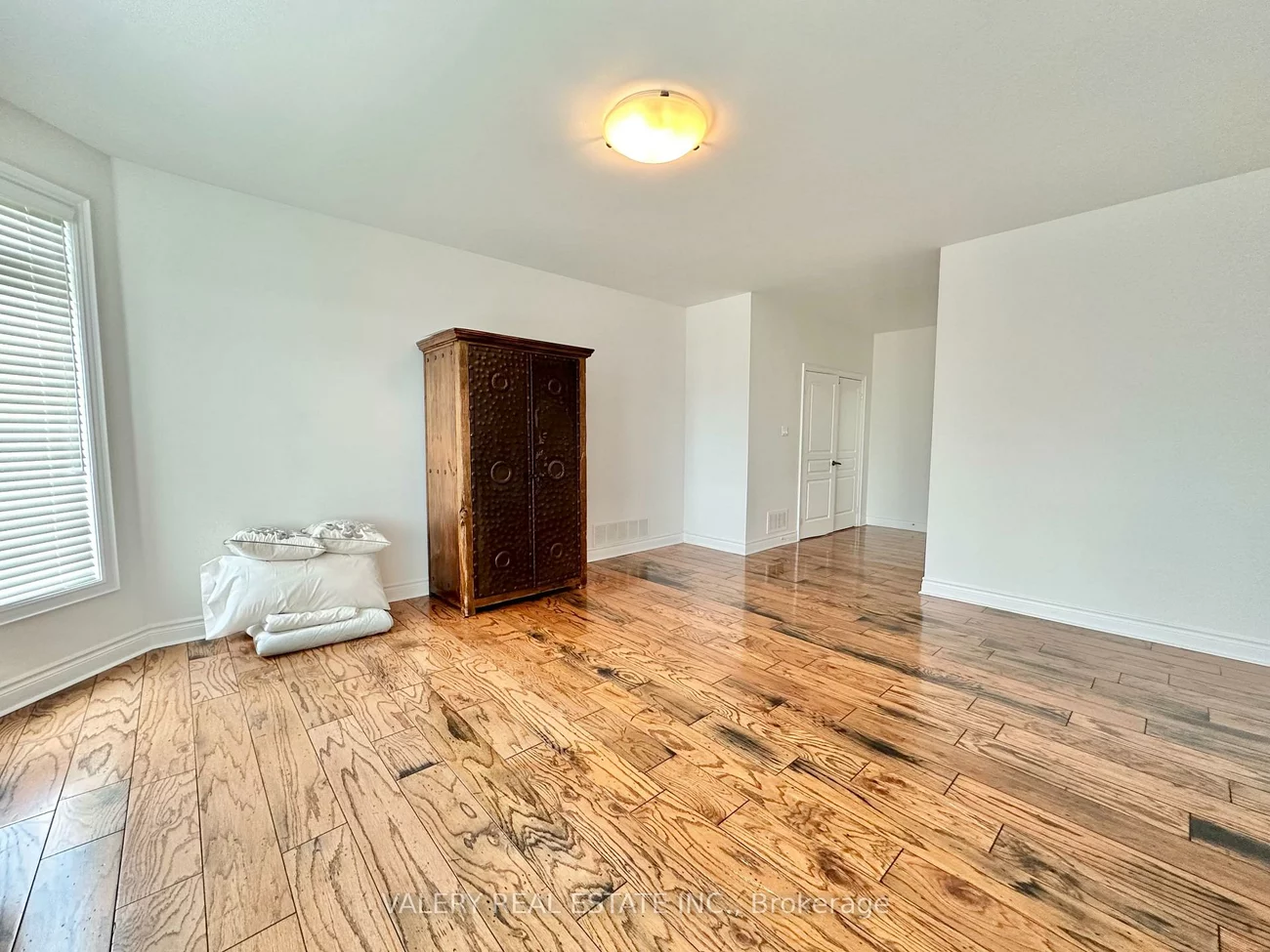 13, Classic, Credit Valley, Brampton